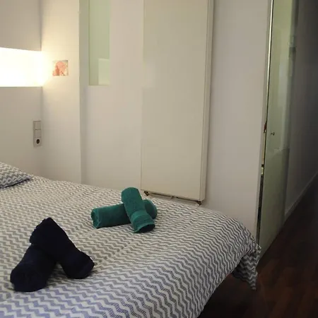 Daire Cam's Flat *